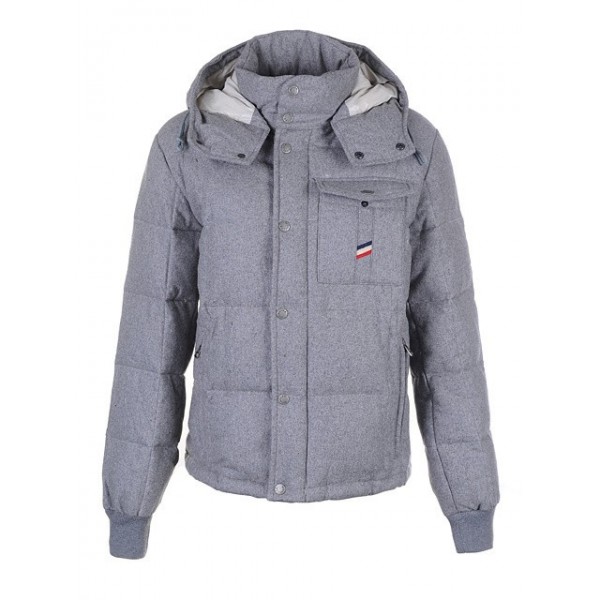 Moncler Semplice Collare Grigio Mock e protezione calda Uomo Cappotti uscita